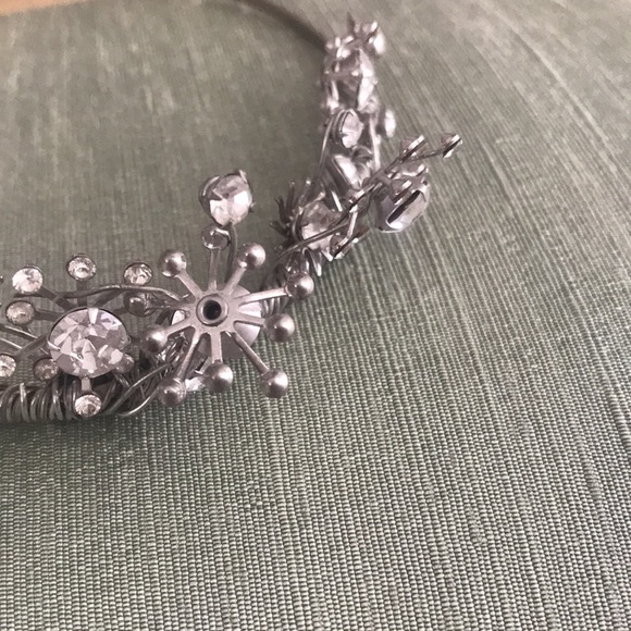 Vintage tiara - Picture 3 of 4